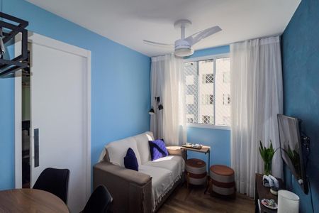 Apartamento à venda com 34m², 2 quartos e sem vaga Apartamento à venda com 34m², 2 quartos e sem vagaSala