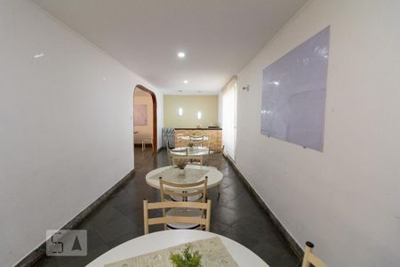 Apartamento para alugar com 70m², 3 quartos e 1 vagaÁrea comum - Salão de festas