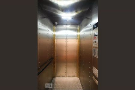 Apartamento à venda com 98m², 1 quarto e 2 vagasElevador 