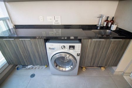 Apartamento à venda com 58m², 2 quartos e 1 vagaÁrea de Serviço