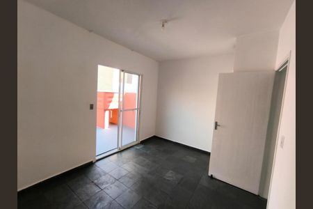 DORMITORIO de casa à venda com 4 quartos, 166m² em Km 18, Osasco