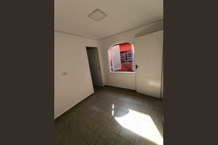 SALA de casa à venda com 4 quartos, 166m² em Km 18, Osasco