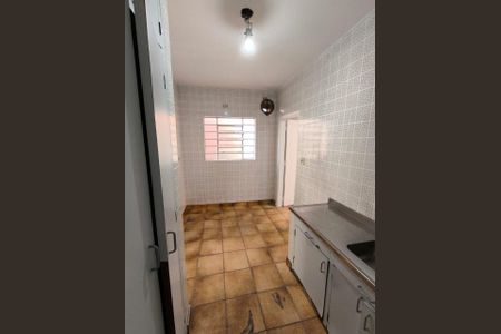 Casa à venda com 166m², 4 quartos e 2 vagas Casa à venda com 166m², 4 quartos e 2 vagasCOZINHA