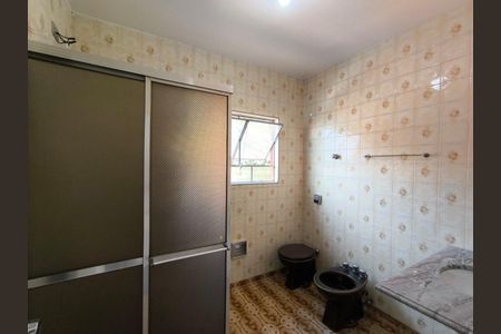 Casa à venda com 166m², 4 quartos e 2 vagas Casa à venda com 166m², 4 quartos e 2 vagasWC C/ BOX