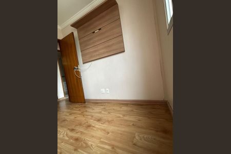 Apartamento para alugar com 62m², 3 quartos e 1 vagaQuarto