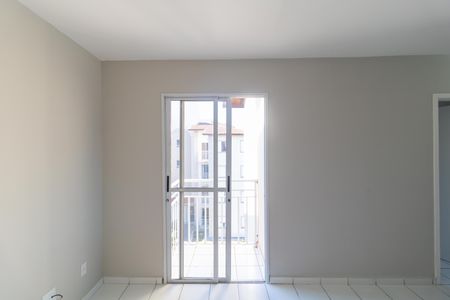 Apartamento para alugar com 45m², 2 quartos e 1 vagaSalas
