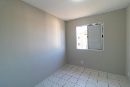 Apartamento para alugar com 45m², 2 quartos e 1 vagaQuarto 01