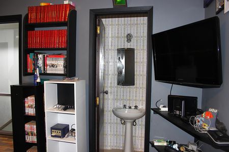 Casa à venda com 342m², 3 quartos e 2 vagasDormitório - Suíte 2