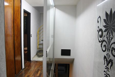 Casa à venda com 342m², 3 quartos e 2 vagasCorredor