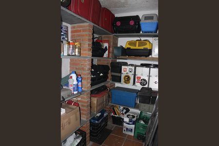 Casa à venda com 342m², 3 quartos e 2 vagasDepósito - Salão