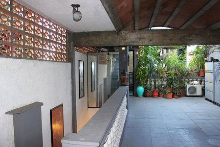 Casa à venda com 342m², 3 quartos e 2 vagasGaragem