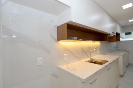 Apartamento para alugar com 64m², 3 quartos e 2 vagasCozinha