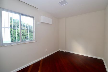 Apartamento para alugar com 64m², 3 quartos e 2 vagasQuarto 2