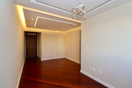 Sala de apartamento para alugar com 3 quartos, 64m² em Saboeiro, Salvador
