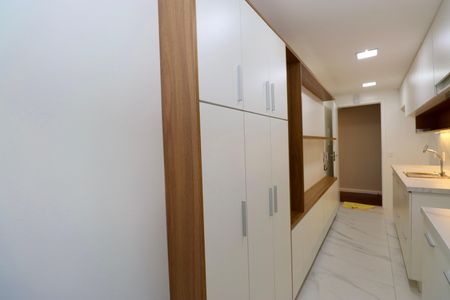 Apartamento para alugar com 64m², 3 quartos e 2 vagasCozinha