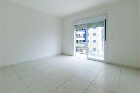 Casa à venda com 130m², 3 quartos e 2 vagasFoto 06