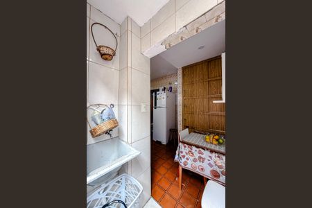 Apartamento à venda com 58m², 2 quartos e 1 vaga Apartamento à venda com 58m², 2 quartos e 1 vagaÁrea de Serviço