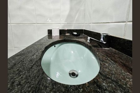 Apartamento para alugar com 86m², 2 quartos e sem vagaBanheiro Social