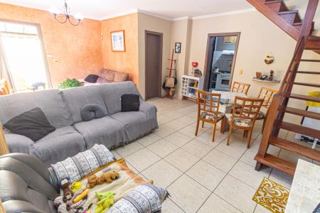 Sala de casa à venda com 3 quartos, 129m² em Vila Invernada, São Paulo