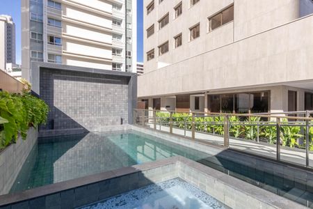 Apartamento à venda com 68m², 2 quartos e 2 vagasÁrea comum - Piscina