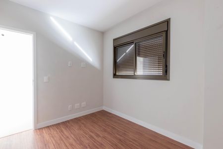 Apartamento à venda com 68m², 2 quartos e 2 vagasQuarto 