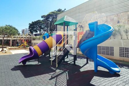 Apartamento para alugar com 59m², 2 quartos e 1 vaga Apartamento para alugar com 59m², 2 quartos e 1 vagaÁrea comum - Playground