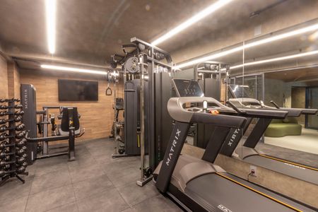 Apartamento à venda com 109m², 3 quartos e 2 vagas Apartamento à venda com 109m², 3 quartos e 2 vagasÁrea comum - Academia