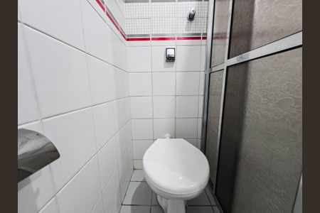 Banheiro Social de apartamento para alugar com 2 quartos, 82m² em Vila Romana, Jacareí
