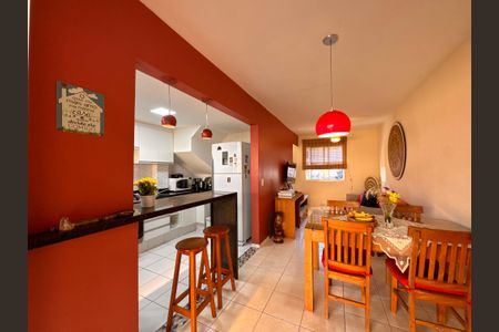 Casa de condomínio à venda com 84m², 3 quartos e 1 vaga Casa de condomínio à venda com 84m², 3 quartos e 1 vagaSala