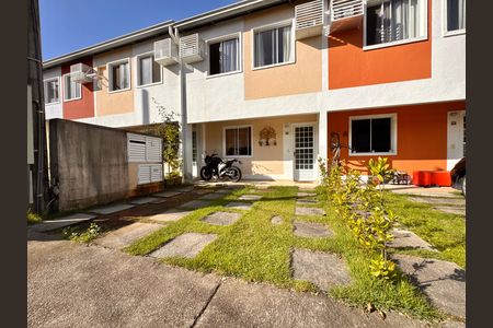 Casa de condomínio à venda com 84m², 3 quartos e 1 vaga Casa de condomínio à venda com 84m², 3 quartos e 1 vagaFachada