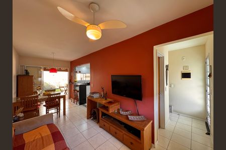 Casa de condomínio à venda com 84m², 3 quartos e 1 vaga Casa de condomínio à venda com 84m², 3 quartos e 1 vagaSala