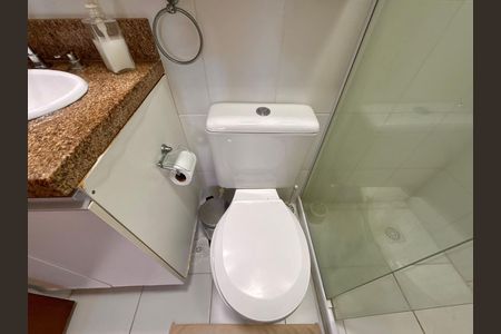 Casa de condomínio à venda com 84m², 3 quartos e 1 vaga Casa de condomínio à venda com 84m², 3 quartos e 1 vagaBanheiro Social