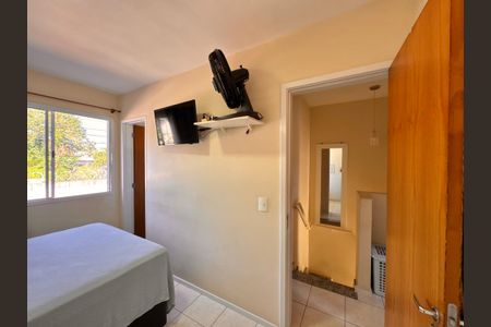 Casa de condomínio à venda com 84m², 3 quartos e 1 vaga Casa de condomínio à venda com 84m², 3 quartos e 1 vagaSuíte