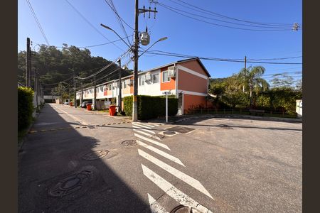 Casa de condomínio à venda com 84m², 3 quartos e 1 vaga Casa de condomínio à venda com 84m², 3 quartos e 1 vagaÁrea comum