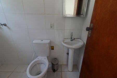 Casa para alugar com 70m², 3 quartos e sem vaga Casa para alugar com 70m², 3 quartos e sem vagaBanheiro