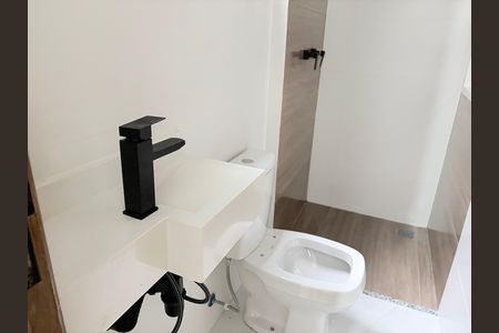 Banheiro da Suíte 2 de casa à venda com 3 quartos, 120m² em Vila Prudente, São Paulo