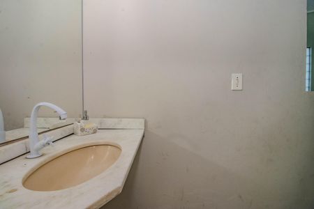 Casa para alugar com 350m², 3 quartos e 3 vagasLavabo do Salão de Festas