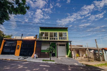 Casa para alugar com 350m², 3 quartos e 3 vagasFachada
