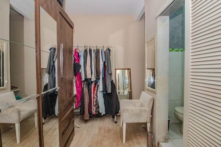 Casa para alugar com 350m², 3 quartos e 3 vagasSuíte 1