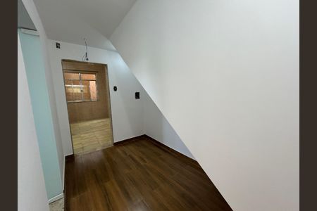 Casa para alugar com 90m², 2 quartos e sem vagaÁrea comum