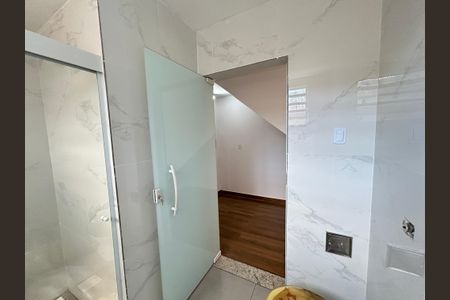 Casa para alugar com 90m², 2 quartos e sem vagaBanheiro