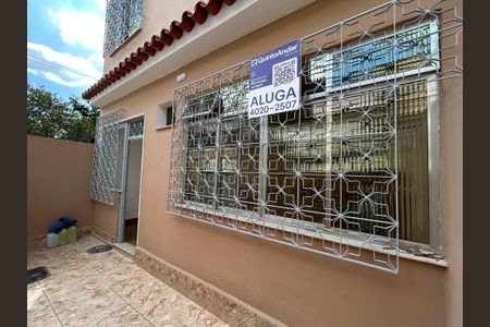 Casa para alugar com 90m², 2 quartos e sem vagaFachada