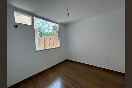 Casa para alugar com 90m², 2 quartos e sem vagaQuarto 2