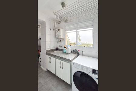 Apartamento à venda com 97m², 3 quartos e 2 vagas Apartamento à venda com 97m², 3 quartos e 2 vagasÁrea de Serviço