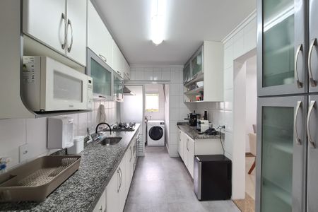 Apartamento à venda com 97m², 3 quartos e 2 vagas Apartamento à venda com 97m², 3 quartos e 2 vagascozinha