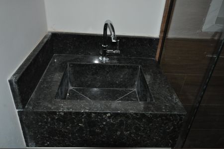 Apartamento para alugar com 38m², 2 quartos e sem vagaBanheiro