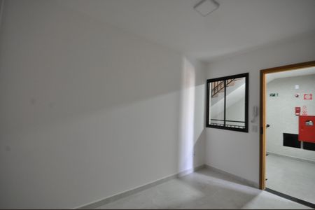 Sala de apartamento para alugar com 2 quartos, 38m² em Vila Isolina Mazzei, São Paulo