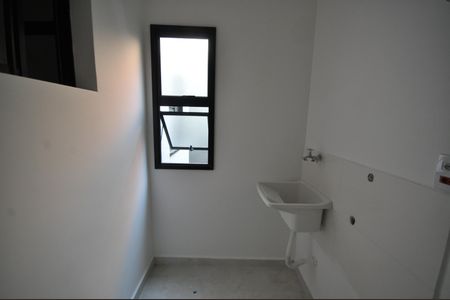 Apartamento para alugar com 38m², 2 quartos e sem vagaÁrea de Serviço