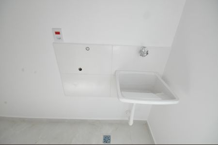Apartamento para alugar com 38m², 2 quartos e sem vagaÁrea de Serviço
