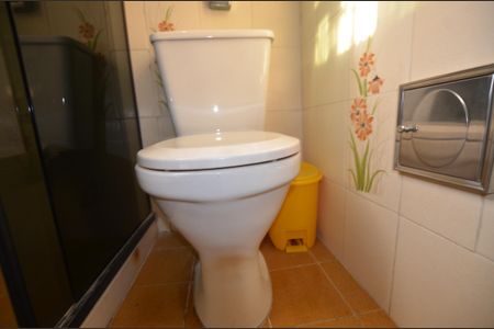 Casa para alugar com 90m², 2 quartos e sem vagaBanheiro